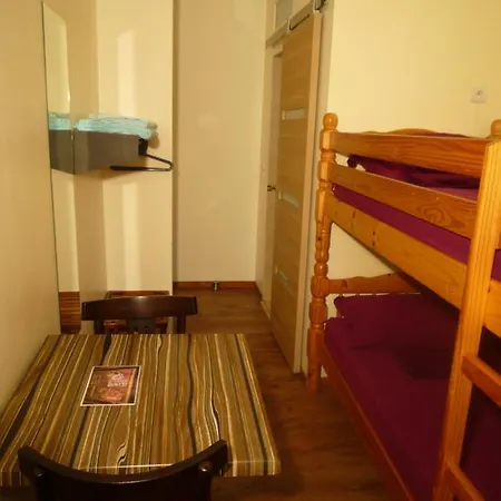 Lyonnais Hostel Nizza